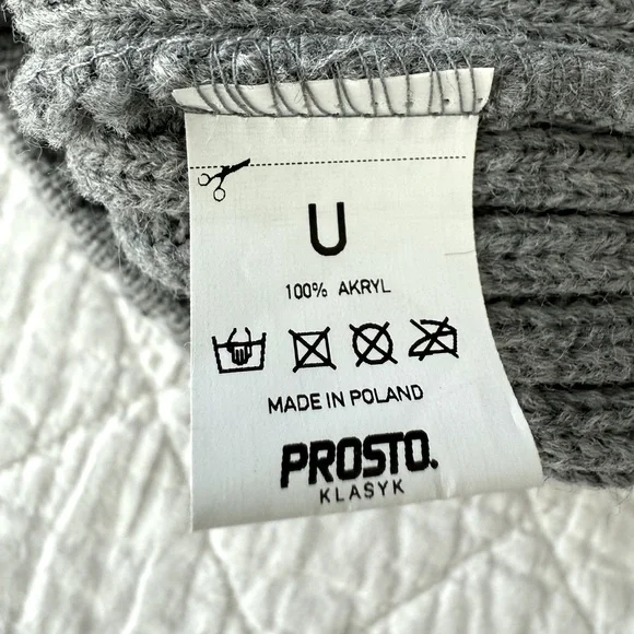 Popular Polish Brand PROSTO - Gray Knit Beanie - Picture 5 of 6